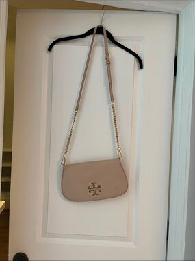 Tory Burch Beige Blush Leather Chain-Accent Crossbody